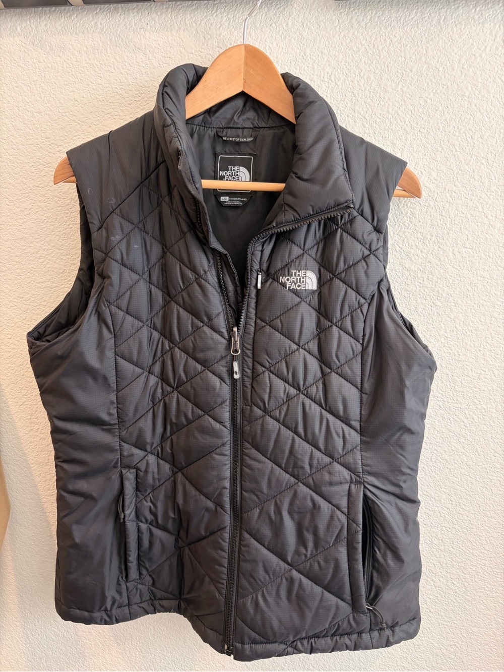 The North Face Women's Quilted Black Insulated Vest